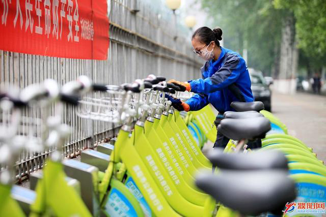 公共自行車(chē)巡檢員的一天