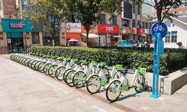金壇區(qū)公共自行車本月底完成升級(jí)改造，今年將投放5000輛共享助力車