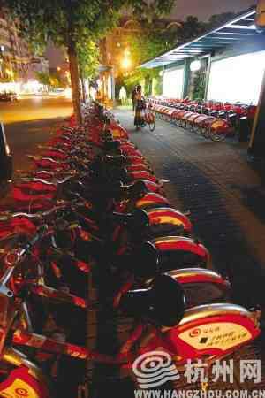 公共自行車24小時(shí)服務(wù)點(diǎn)最近為啥總是還不進(jìn)車？