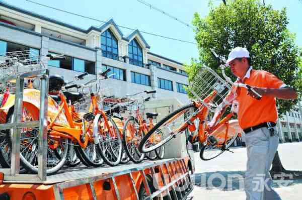 昨天上午，顧玉狗就這樣搬運了122輛公共自行車